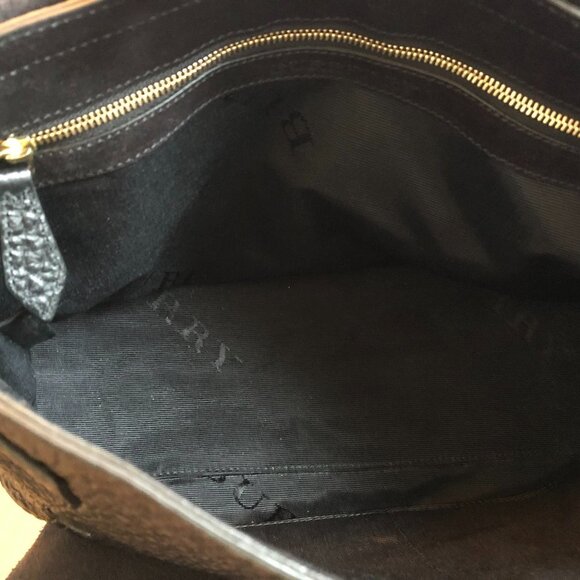 Burberry Authentic Luxury Leather Shoulder Bag Black w Gold Metal Hardware Sz OS - Picture 10 of 16